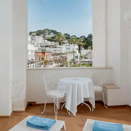 Hotel Quisisana Capri Buitenkant foto